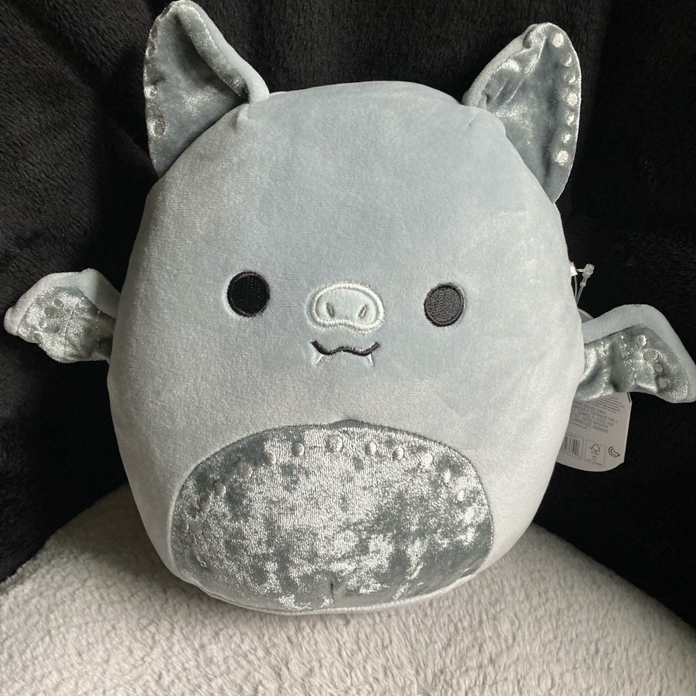 Squishmallows Millennia Bat 8” velvet accents nwt Plush Toy